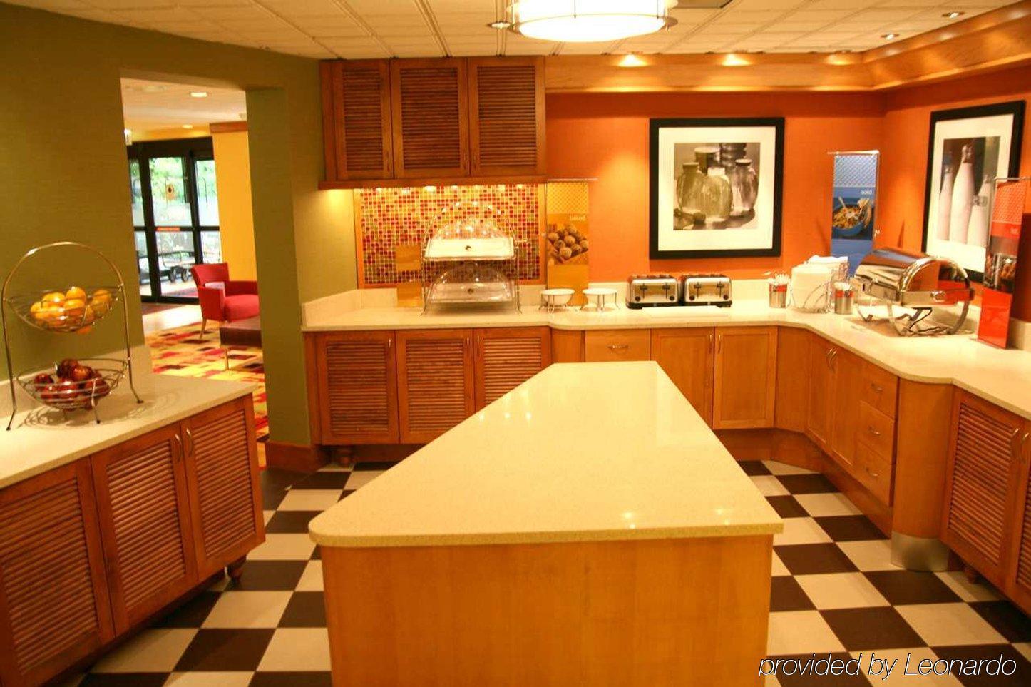 Hampton Inn Baltimore/White Marsh Restoran gambar
